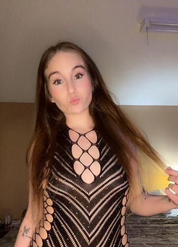 Khloe, 35 Caucasian/White female escort, Kamloops